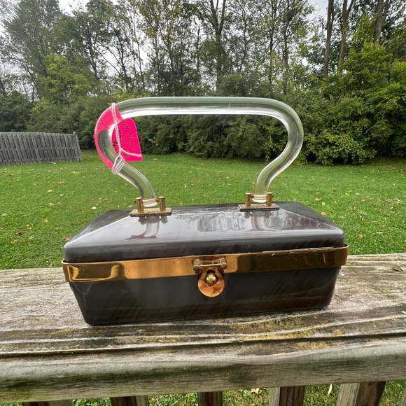 Lucite box Dorcet Rex 5th avenue Handbags - Vintage Lucite Box Purse Dorset Rex 5th Avenue Purse.